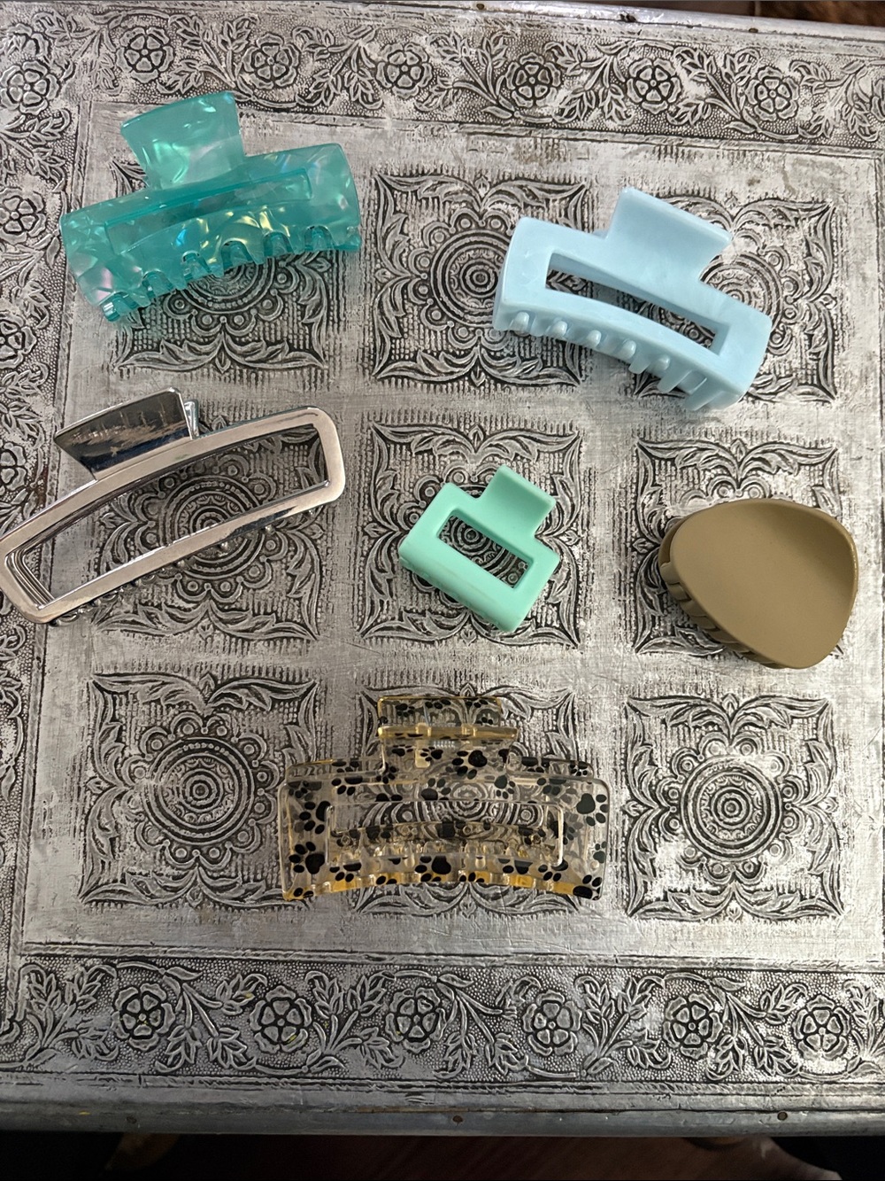 Set of 7 Colorful Hair Claws - Mint, Aqua, Leopard & Gold Tones